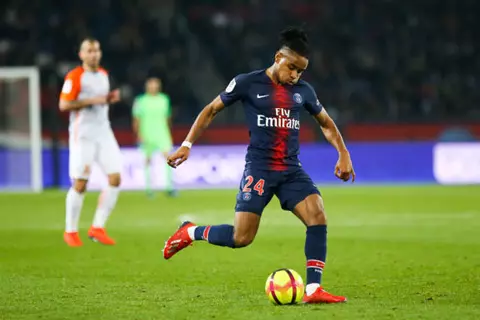 مجددا.. نكونكو يواجه فريق طفولته في نهائي كأس العالم للأندية